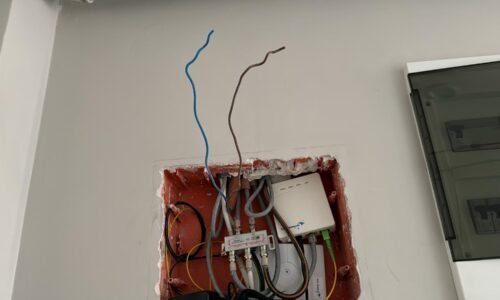 elektrikçi, elektrik tamircisi (56)