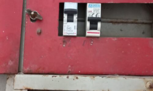 elektrikçi, elektrik tamircisi (80)