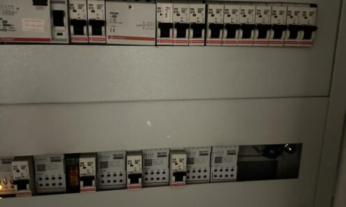 elektrikçi, elektrik tamircisi (88)